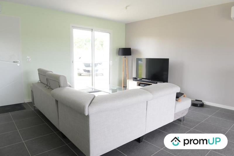 Maison - 99 m² - 4 pièces