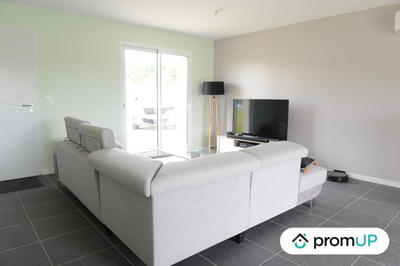 Maison - 99 m² - 4 pièces