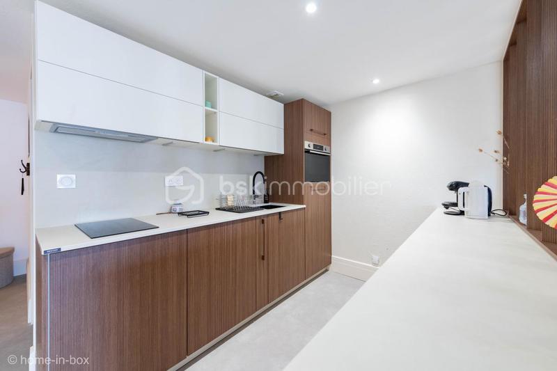 Studio - 55 m² - 1 pièce