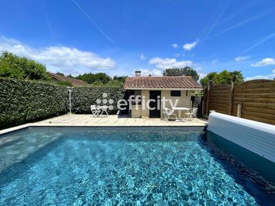 Maison - 97 m² - 4 pièces