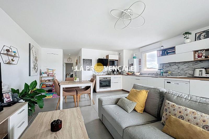 Appartement - 60 m² - 3 pièces