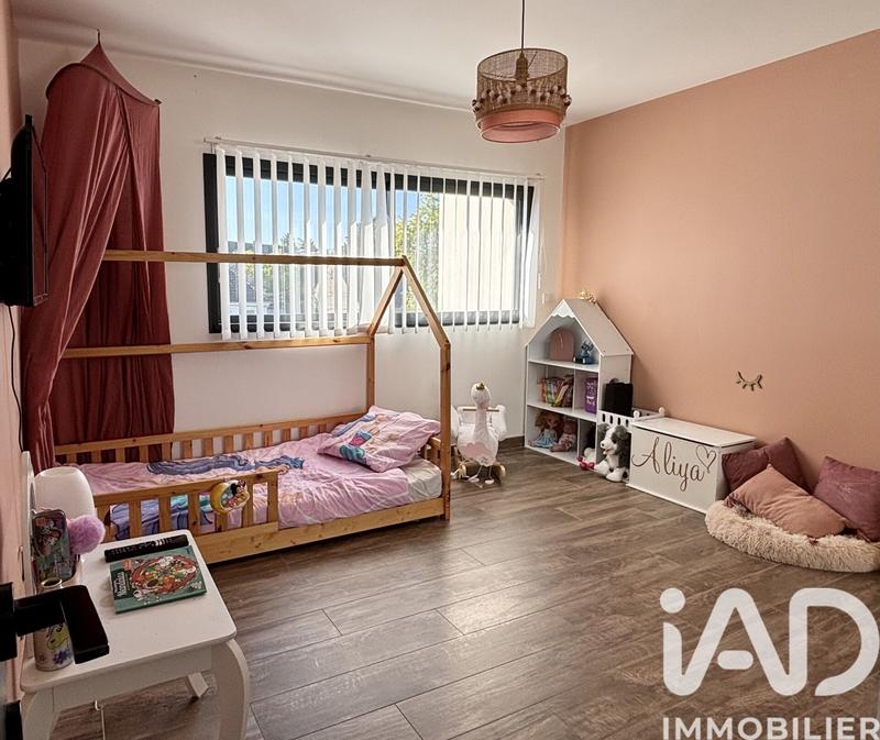 Maison - 185 m² - 6 pièces