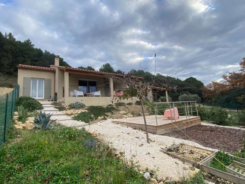 Villa - 98 m² - 4 pièces