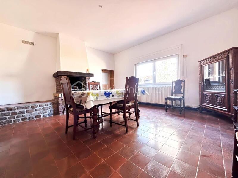 Maison de ville - 112 m² - 5 pièces