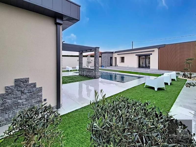 Maison - 130 m² - 6 pièces