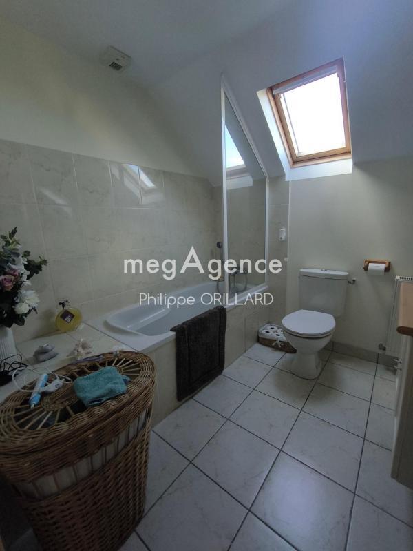 Maison traditionnelle - 108 m² - 5 pièces