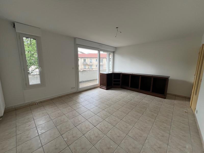 Appartement - 70 m² - 4 pièces