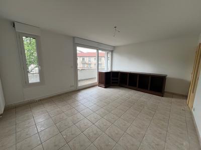 Appartement - 70 m² - 4 pièces