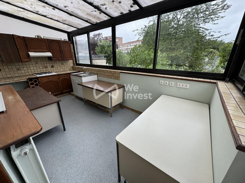 Maison - 122 m² - 8 pièces