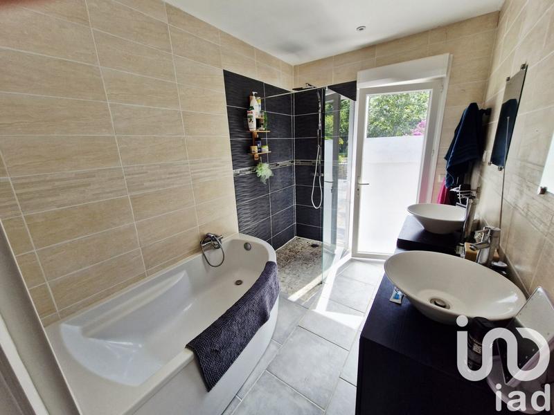 Maison de campagne - 205 m² - 7 pièces