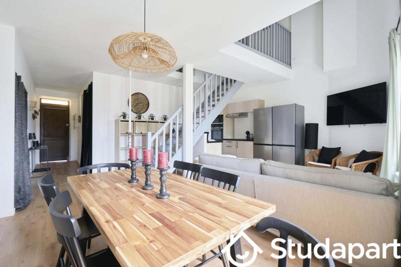 Chambre - 12 m² - 1 pièce