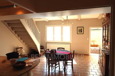 Maison de ville - 415 m² - 10 pièces