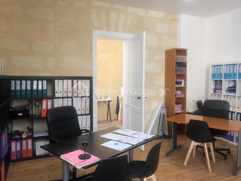 Immeuble - 476 m² - 24 pièces