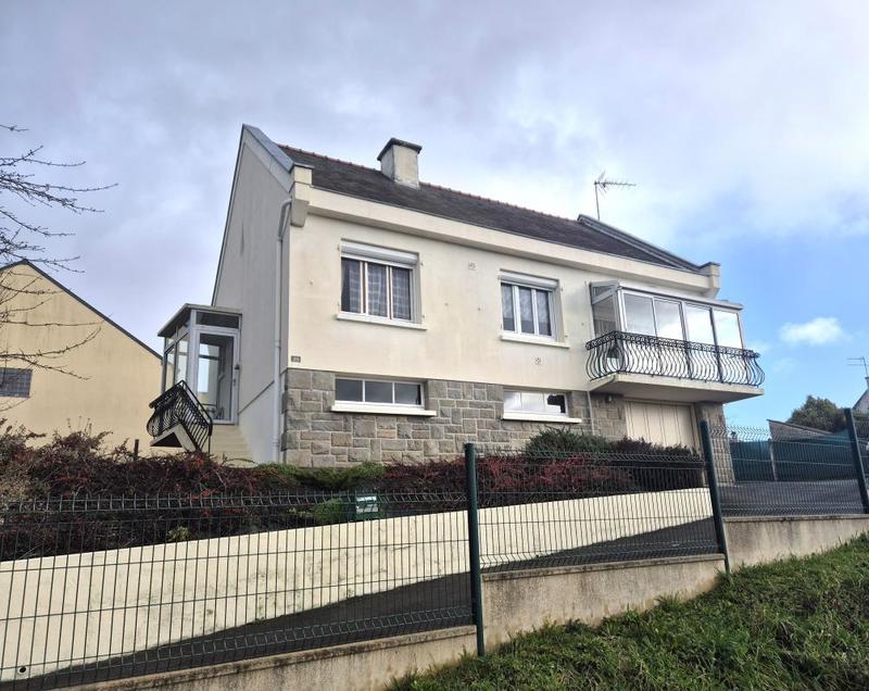 Maison - 104 m² - 5 pièces
