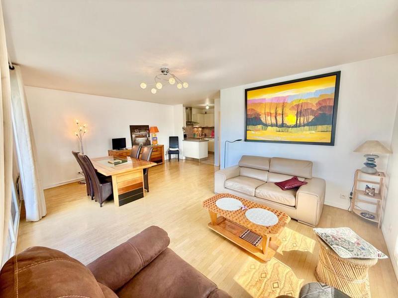 Appartement - 73 m² - 3 pièces