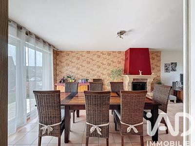 Maison - 98 m² - 4 pièces