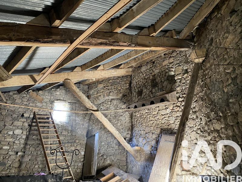 Ferme - 130 m² - 2 pièces