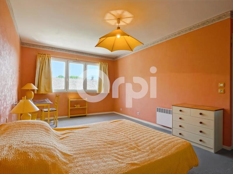 Maison - 308 m² - 9 pièces