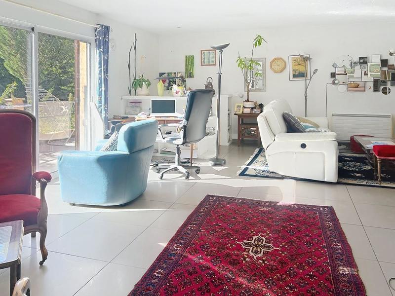 Maison - 184 m² - 3 pièces