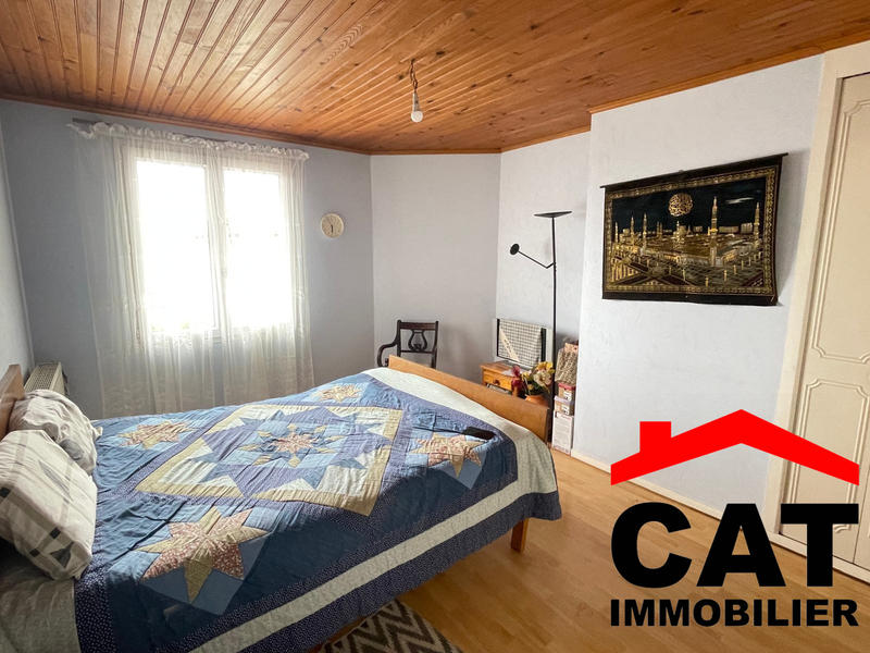 Maison traditionnelle - 98 m² - 6 pièces