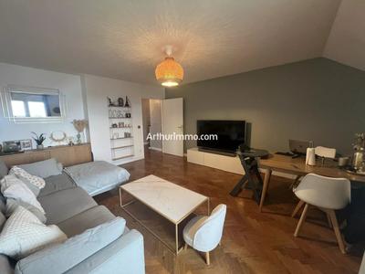Appartement - 75 m² - 4 pièces