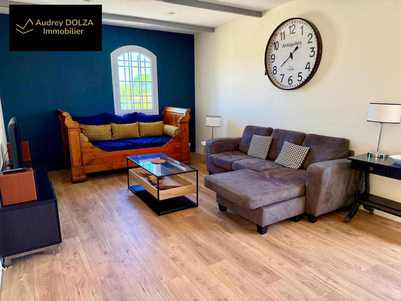 Maison - 186 m² - 8 pièces