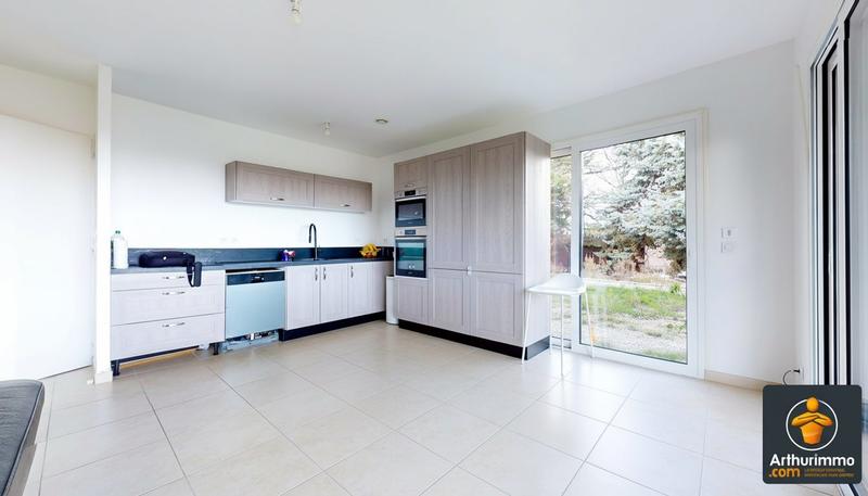 Appartement - 102 m² - 4 pièces