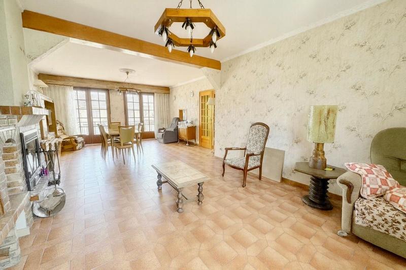 Maison - 158 m² - 7 pièces