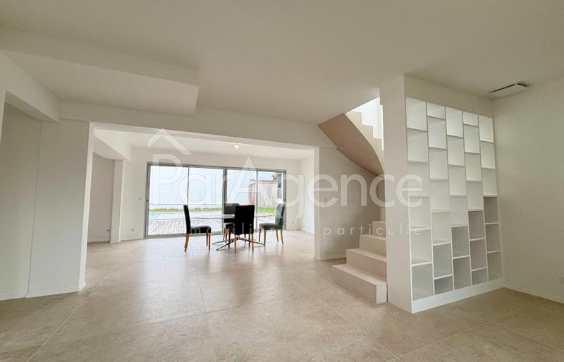 Maison - 151 m² - 6 pièces