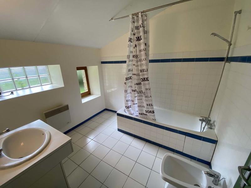 Propriété - 183 m² - 10 pièces