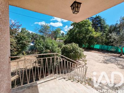 Maison - 160 m² - 7 pièces