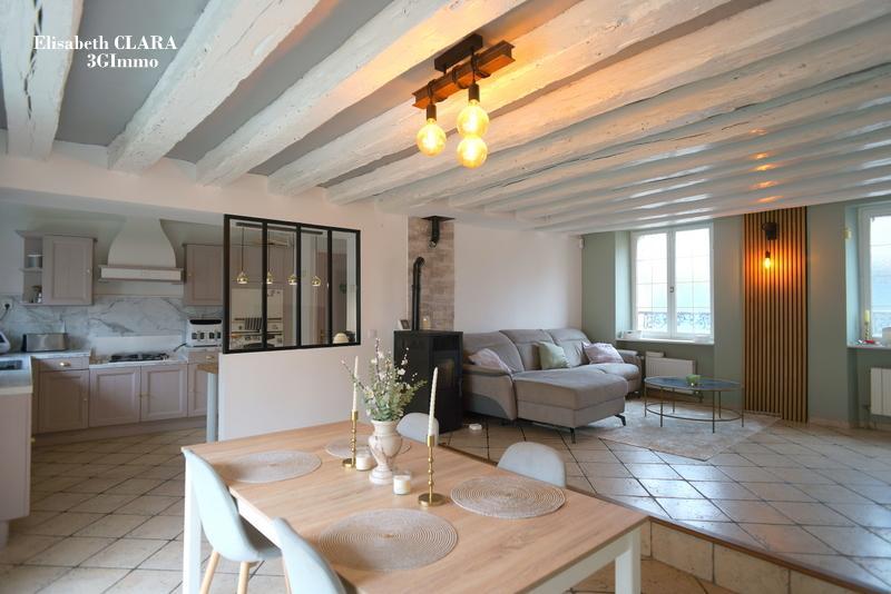 Maison - 100 m² - 5 pièces