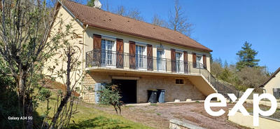 Maison traditionnelle - 99 m² - 4 pièces