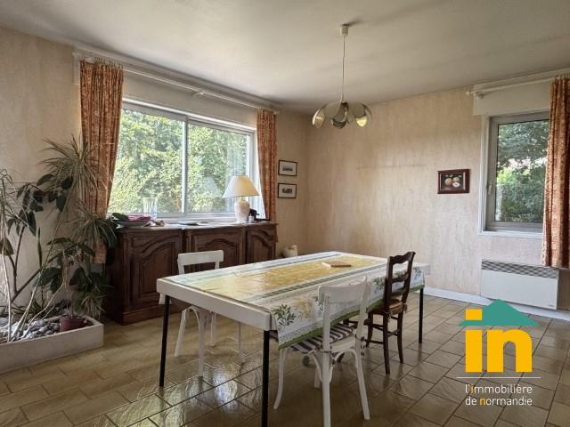 Maison de ville - 144 m² - 5 pièces