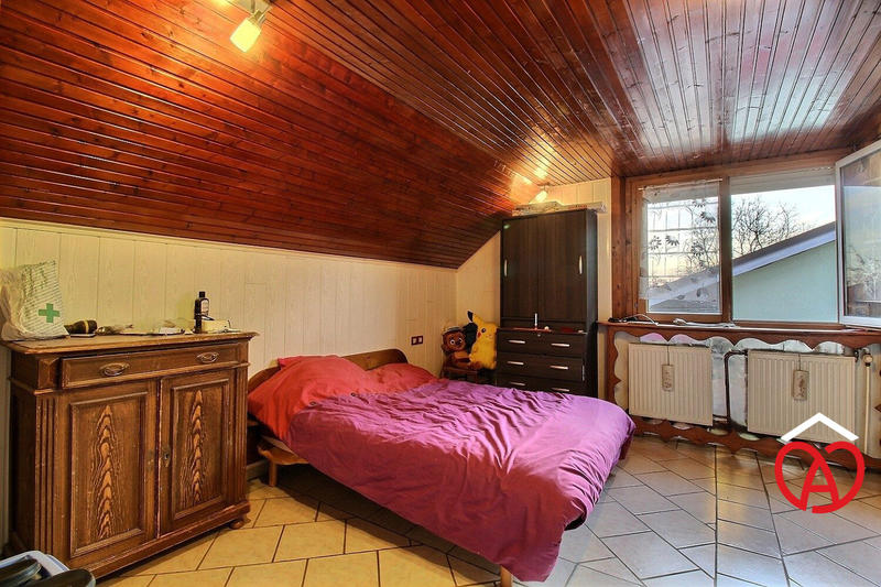 Maison ancienne - 243 m² - 9 pièces