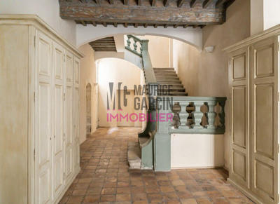 Appartement - 160 m² - 4 pièces