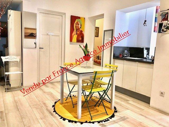 Appartement - 105 m² - 3 pièces