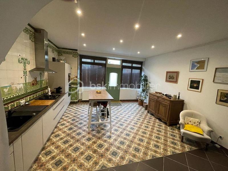 Maison de ville - 179 m² - 6 pièces