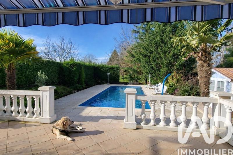 Maison - 167 m² - 7 pièces