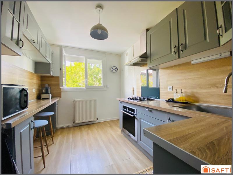 Appartement - 75 m² - 3 pièces