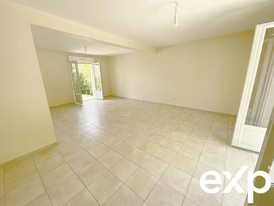 Maison - 101 m² - 6 pièces