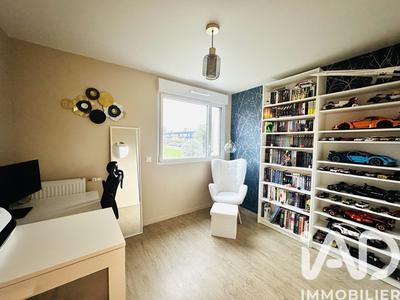 Appartement - 82 m² - 4 pièces