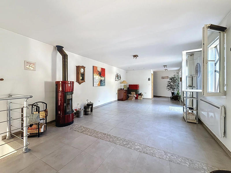 Maison - 190 m² - 5 pièces