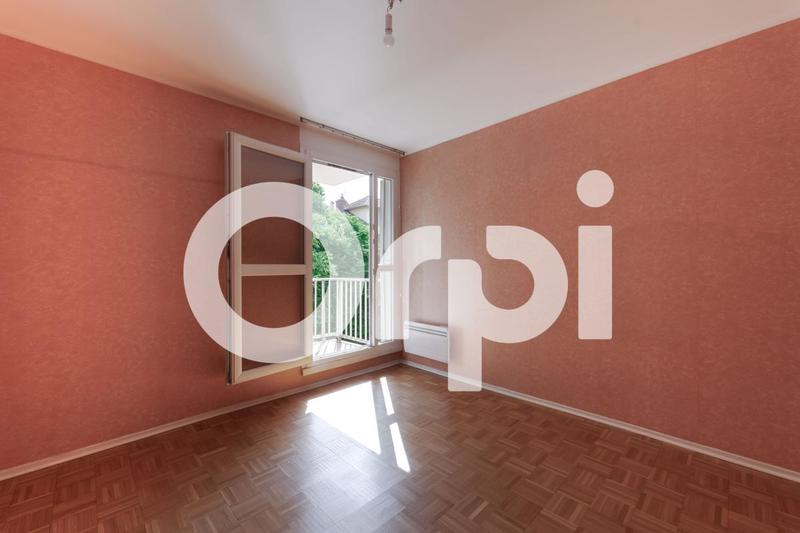 Appartement - 81 m² - 3 pièces