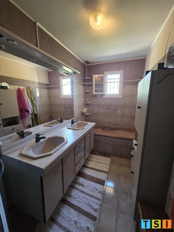 Maison - 120 m² - 6 pièces