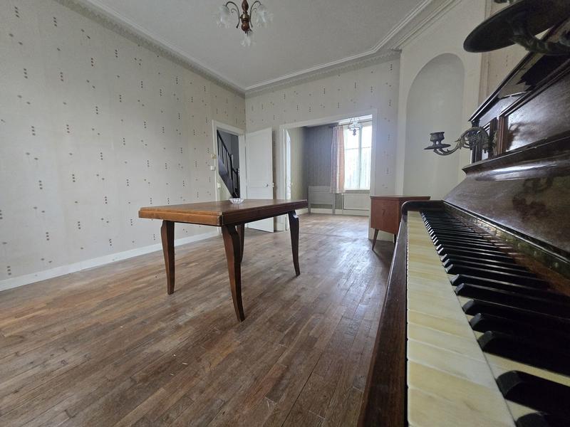 Maison ancienne - 132 m² - 7 pièces