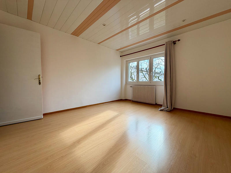 Appartement - 77 m² - 3 pièces