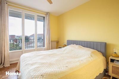 Appartement - 95 m² - 5 pièces