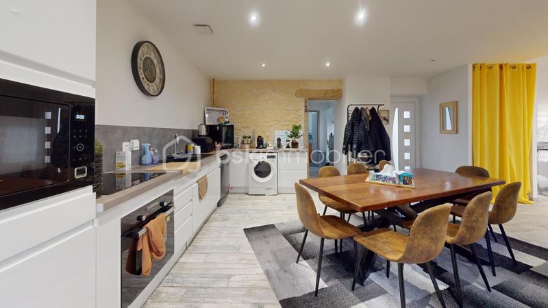 Maison de bourg - 81 m² - 4 pièces