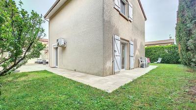 Maison - 105 m² - 4 pièces